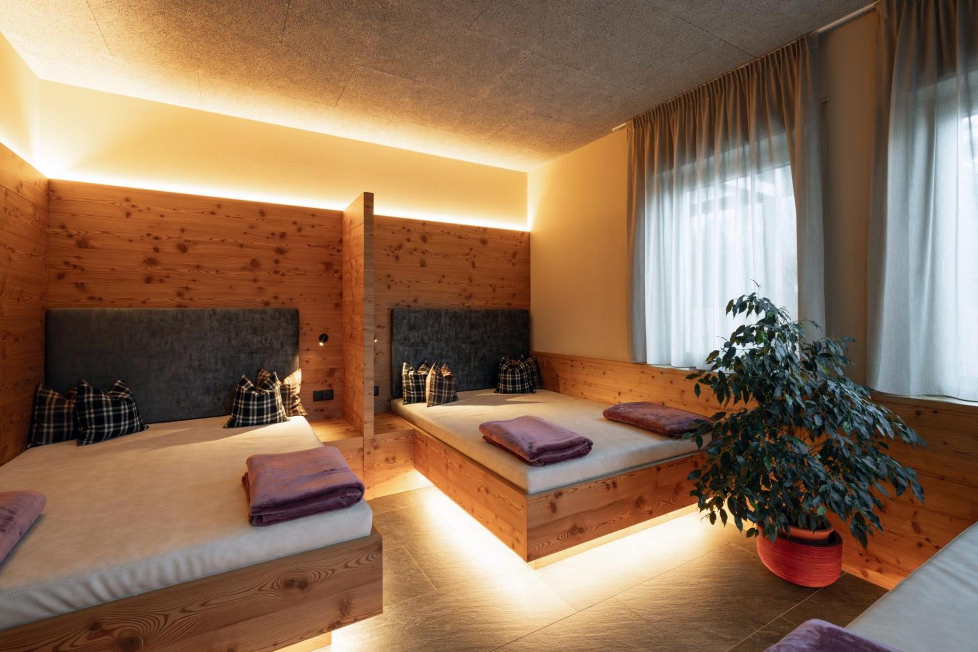 Residence Erika - Apartments, Breakfast & Sauna Alpe di Alpe di Siusi Extérieur photo
